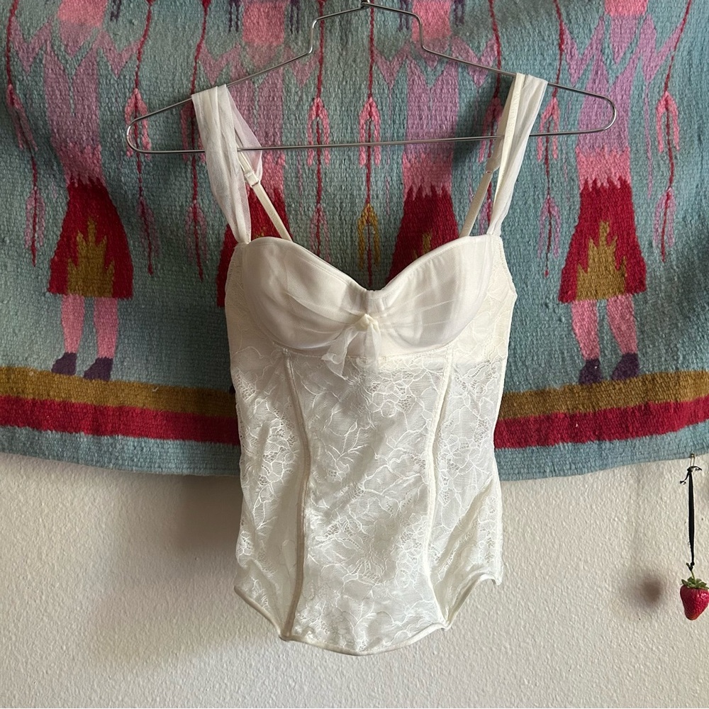 Vera Wang White Floral Silk Lace Mesh Bustier Corset Bra w/ boning